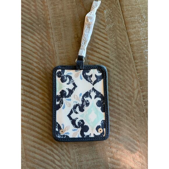 Thirty-One Luggage Tag "Carry Me Away" Blue White New in Box 5.25x4 Fab Flourish - Picture 2 of 3